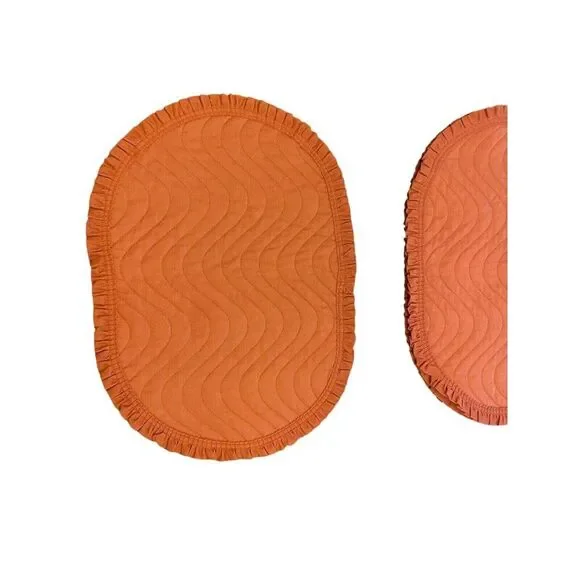 Set Of 4 Orange Quilted Oval Ruffle Placemats 18" X 12" Cotton Fabric - Picture 3 of 5